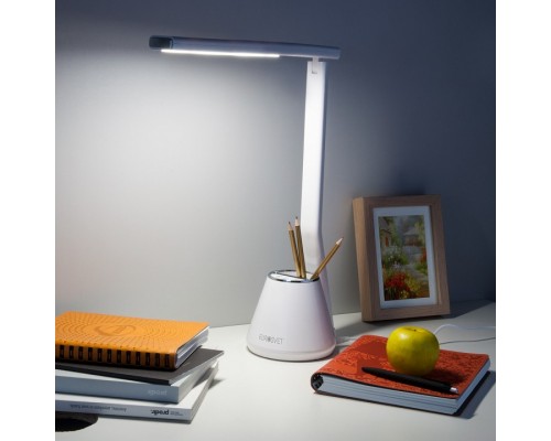 Настольная лампа офисная Eurosvet Office 80421/1 белый 8W