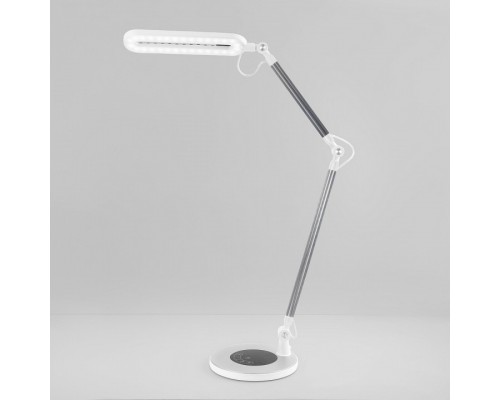Настольная лампа офисная Eurosvet Modern 80420/1 серебристый 10W